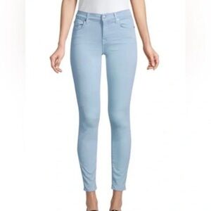 7 For All Mankind Gwenevere Mid Rise Pale Sky Blue Skinny Curvy Straight Jeans